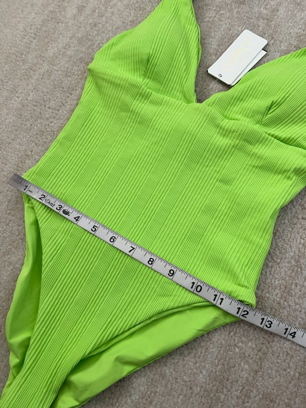 NWT L*Space Katniss Green Ribbed One Piece Swimsuit M - Picture 7 of 10